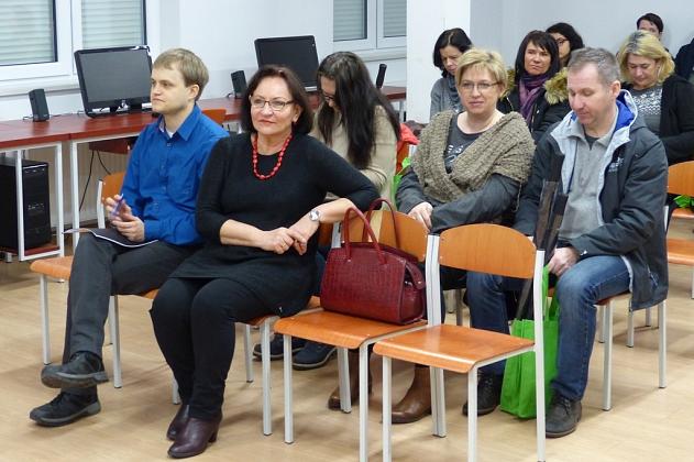 Konsultacje społeczne i piknik. Odnawiamy i ożywiamy NOWY ŚWIAT