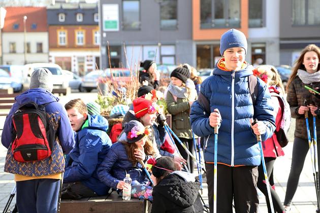 Powitali wiosnę nad rzeką Łebą