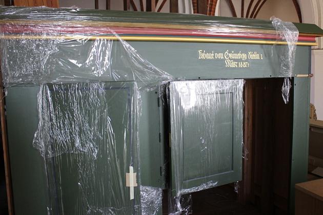 Remont organów w Sanktuarium św. Jakuba Ap. Trwa montaż szafy organowej