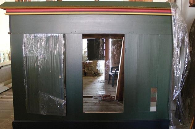 Remont organów w Sanktuarium św. Jakuba Ap. Trwa montaż szafy organowej