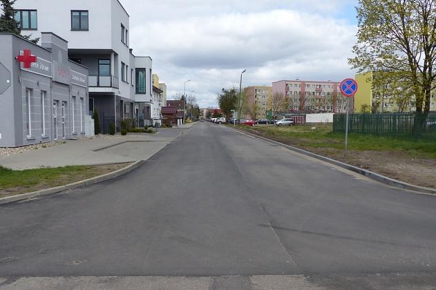 Nowy asfalt na Legionów Polskich