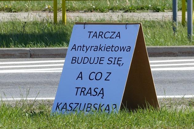Protest w sprawie budowy drogi ekspresowej S6