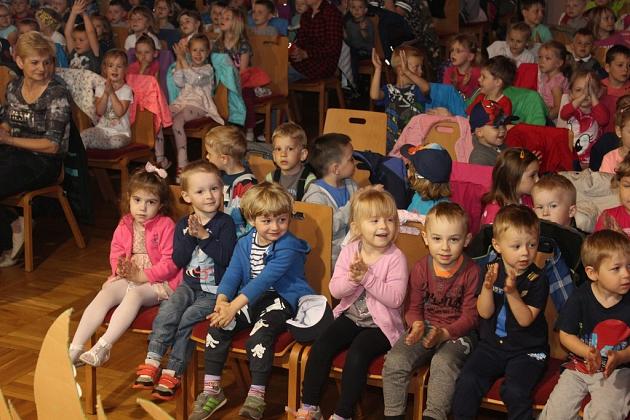 Rodzice z Przedszkola nr 2 wystawili przedstawienie