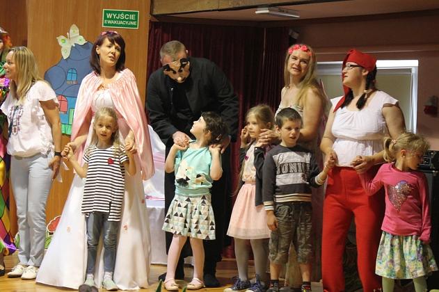 Rodzice z Przedszkola nr 2 wystawili przedstawienie