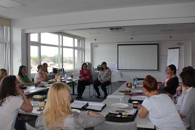 12 nauczycieli lęborskich szkół podstawowych i gimnazjów Coachami na piątkę z plusem