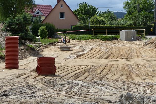 Most na Weterynaryjnej. Trwa budowa kanalizacji deszczowej