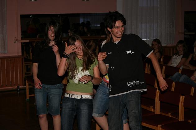 VI „Muzykalia Lęborskie” - pogo pod sceną 