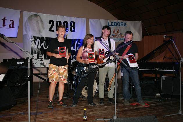 VI „Muzykalia Lęborskie” - pogo pod sceną 