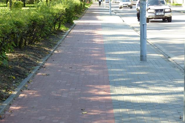 Ścieżka rowerowa otwarta. Bezpieczny przejazd przez Park im. Michalskiego