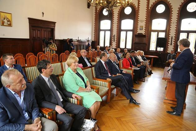 Umowa podpisana. Lębork pozyskał 21,5 mln zł na budowę Węzła przesiadkowego