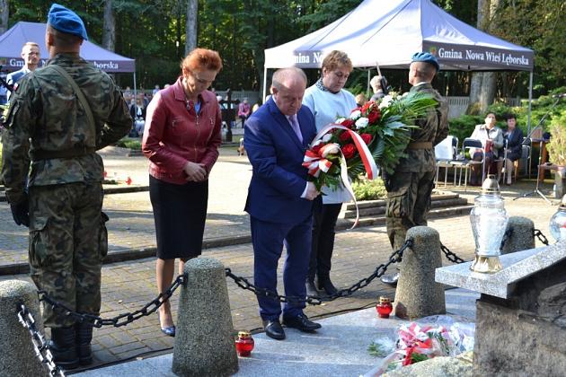 Uroczystość patriotyczno-religijna w Krępie Kaszubskiej