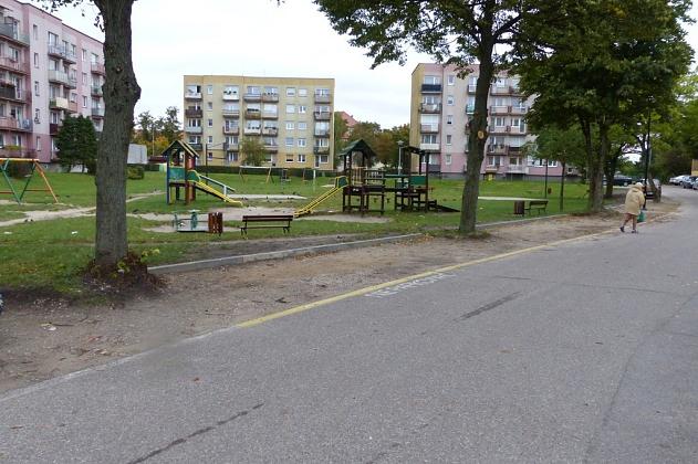 Nowe miejsca parkingowe przy Wojska Polskiego