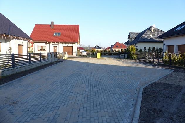 Kanalizacja deszczowa i nowy asfalt na Małopolskiej. I etap zakończony