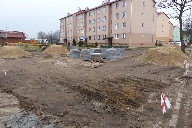 Budowa miejsc parkingowych na Tczewskiej i Krzywoustego