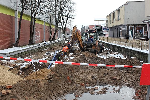 Wykopy na Waryńskiego w ramach projektu „Skarby Lęborka”