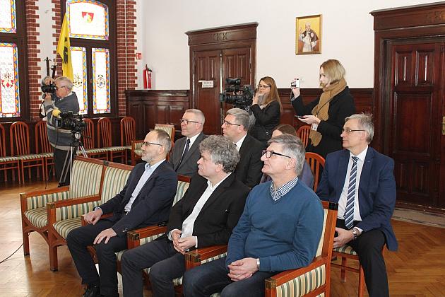 Solarisy dla Lęborka. ZKM kupił 5 nowych autobusów