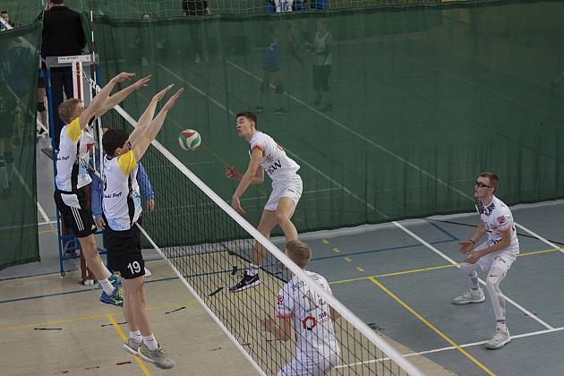 Jubileuszowy XX Międzynarodowy Maraton Piłki Siatkowej Młodzieży ŁEBA 2018