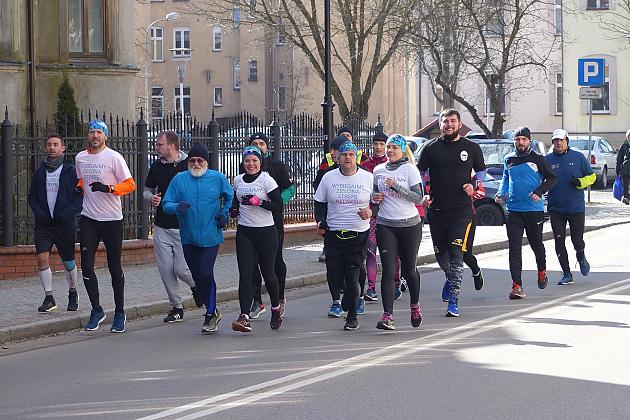 Sztafeta „Wybiegajmy Zieloną Strefę Relaksu” przebiegła przez Lębork