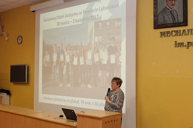 Niebieski Lębork. Podsumowanie kwietniowych Dni Autyzmu.