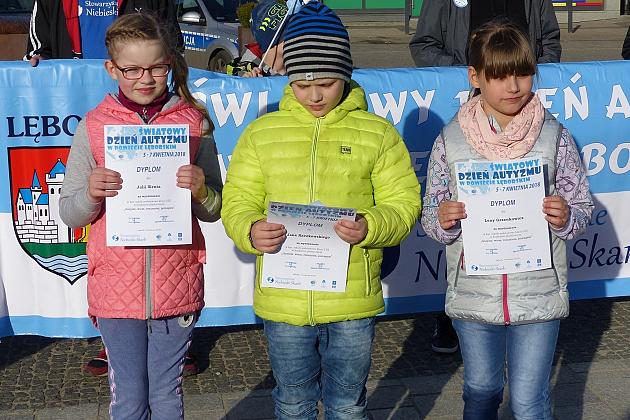 Niebieski Lębork. Podsumowanie kwietniowych Dni Autyzmu.