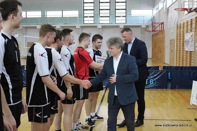 Bojan Żubry mistrzem 11 edycji Amatorskiej Ligi Siatkówki