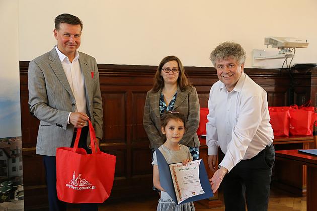 Konkursy plastyczne promujące zdrowy styl życia