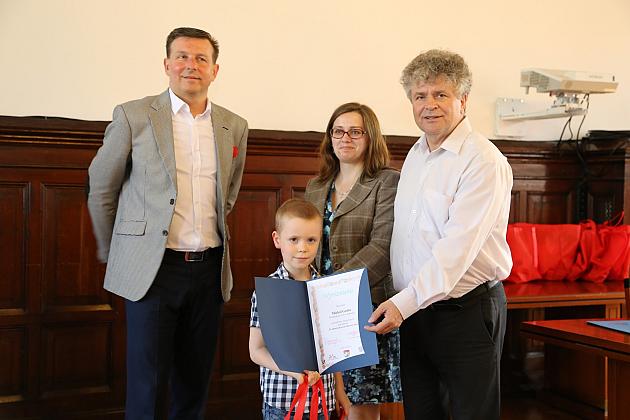 Konkursy plastyczne promujące zdrowy styl życia