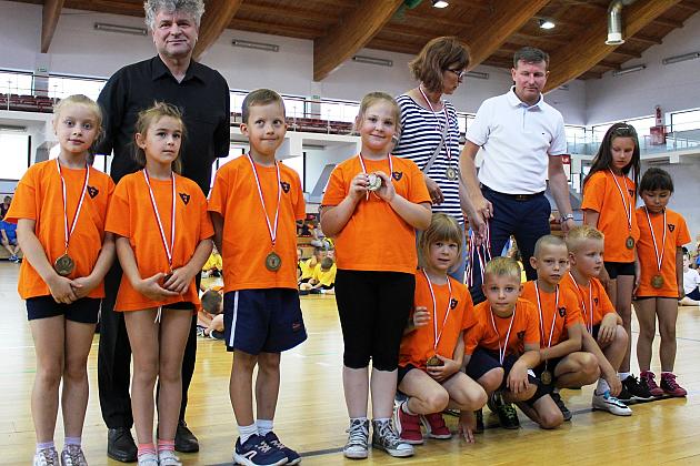 Konkurs Sportowy dla Szkół Podstawowych „Kto z nas lepiej i prędzej”