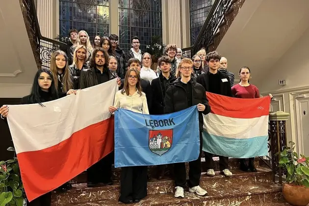 Lęborska młodzież z wizytą w Parlamencie Europejskim i partnerskim Dudelange