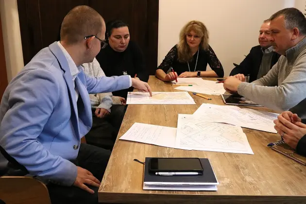 W ratuszu o poprawie bezpieczeństwa drogowego przy SP nr 7 i I LO