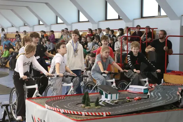 Edukacja przez zabawę – wyjątkowy piknik rowerowy dla czwartoklasistów