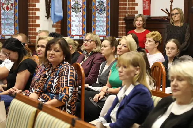 Konferencja „Dzieciństwo bez Przemocy” - eksperci o roli szkół w ochronie najmłodszych