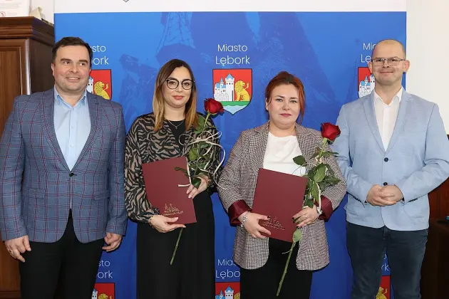 Nauczyciele z SP7 i SP8 z awansami zawodowymi