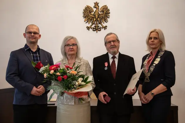 Złote Gody w lęborskim ratuszu – trzy pary świętowały 50-lecie małżeństwa