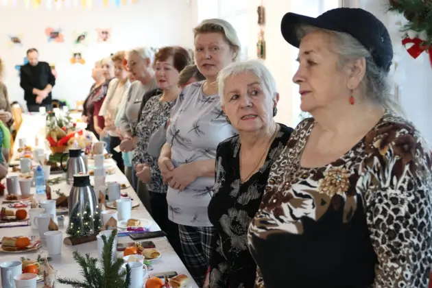 Opłatek, życzenia i kolędy – świąteczne spotkanie Ligi Kobiet Polskich