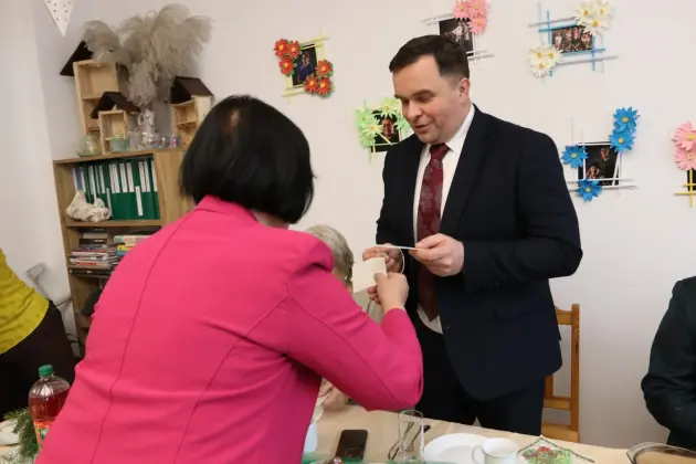 Wigilijne spotkanie z seniorami w Bazie