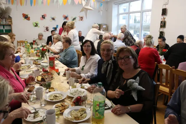 Wigilijne spotkanie z seniorami w Bazie