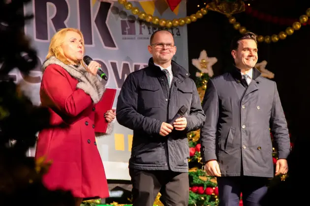 II Jarmark Bożonarodzeniowy w Lęborku przyciągnął tłumy mieszkańców i gości