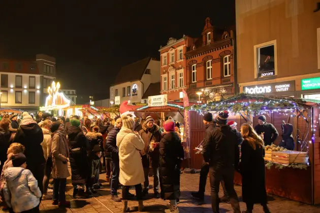 II Jarmark Bożonarodzeniowy w Lęborku przyciągnął tłumy mieszkańców i gości