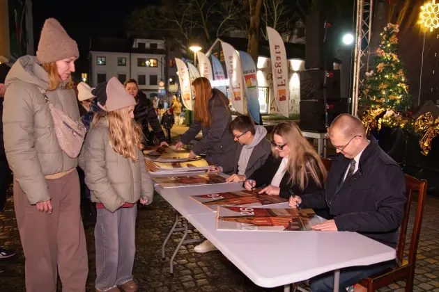 II Jarmark Bożonarodzeniowy w Lęborku przyciągnął tłumy mieszkańców i gości