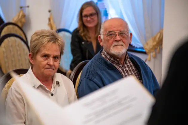 Złote Gody w lęborskim ratuszu – dwie pary świętowały 50-lecie małżeństwa