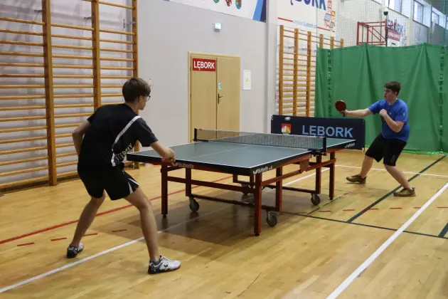 Najlepsi przy stole – podsumowanie turniejów tenisa stołowego w ramach „Ferii na sportowo 2026”