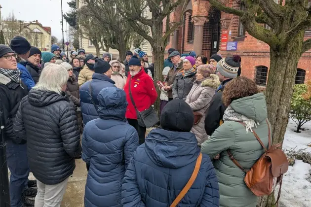 Około 60 osób odkrywało przedwojenny Lębork podczas spaceru z przewodnikami