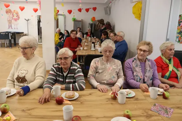 Z serdecznymi życzeniami z okazji Dnia Kobiet