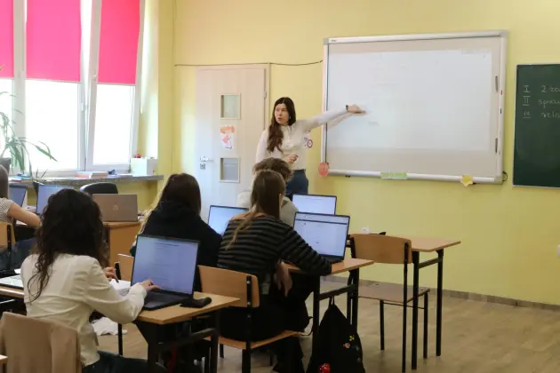 Sprzęt komputerowy za niemal 650 tys. zł dla uczniów szkół podstawowych