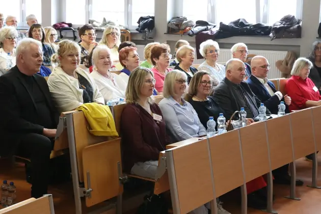 Profilaktyka, wiedza i aktywność – seniorzy rozmawiali o zdrowiu mózgu