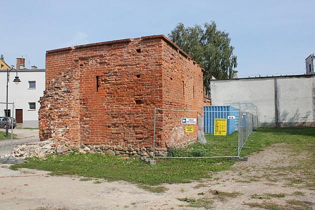Konserwacja lęborskich obwarowań na ulicy Przymurnej