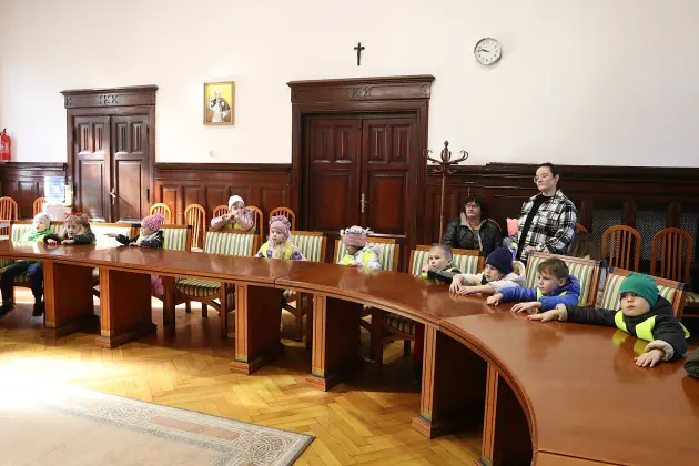 Świąteczna radość w ratuszu – wyjątkowi goście z „Piątki”