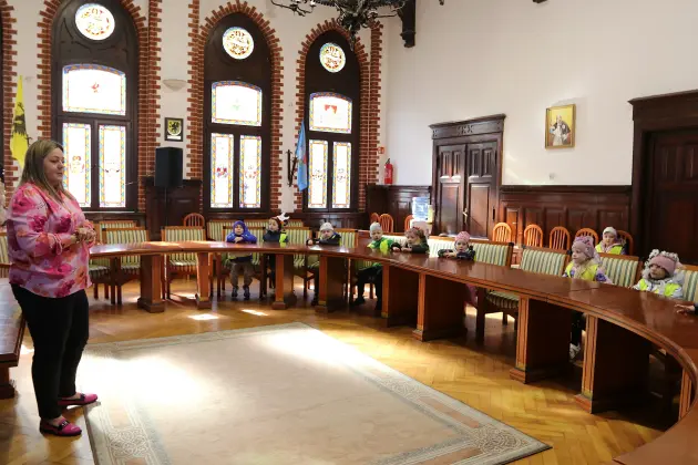 Świąteczna radość w ratuszu – wyjątkowi goście z „Piątki”
