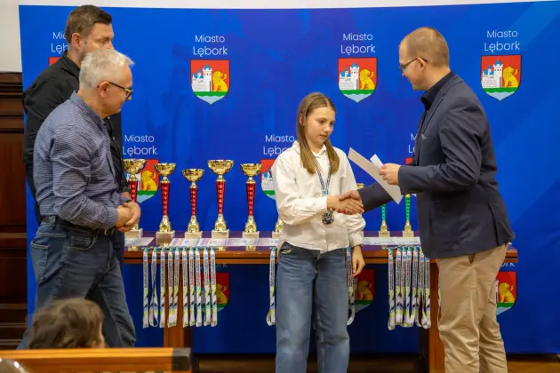 Biegowe emocje do samego końca - nagrody dla najlepszych w jubileuszowym Grand Prix Lęborka